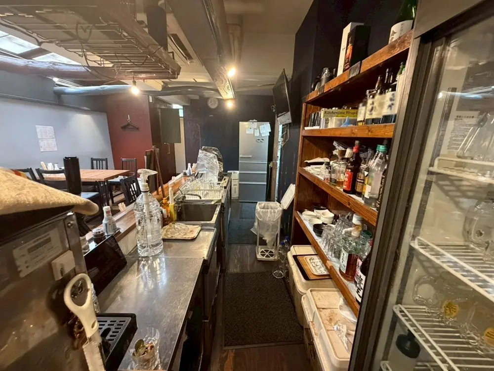 居酒屋の居抜き物件の厨房