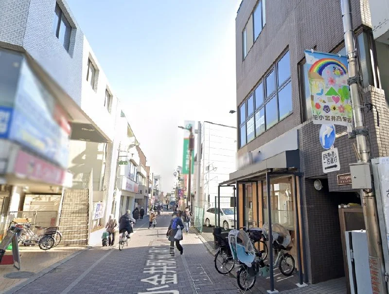 花小金井のスケルトン店舗物件の外観