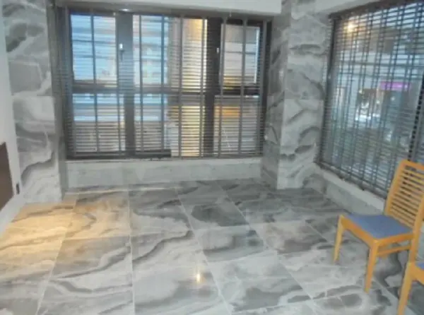 麻布十番の事務所仕様店舗物件の内装