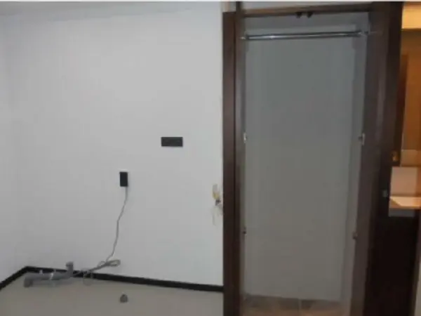 麻布十番の事務所仕様店舗物件の内装