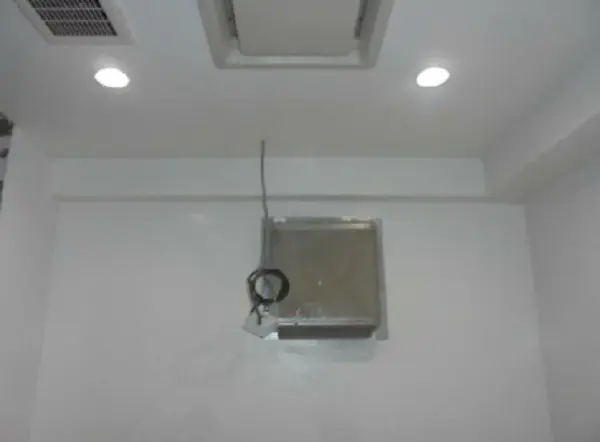 麻布十番の事務所仕様店舗物件の内装