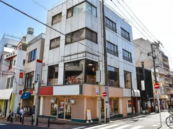 奥沢のレストラン居抜きの外観