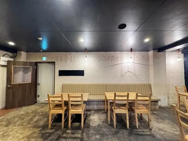 天王町の居抜き店舗の内装