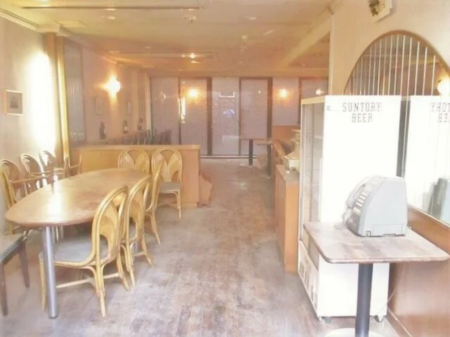 カフェ・喫茶店の居抜き物件の内装