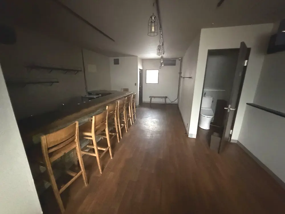 居酒屋の居抜き物件の内装