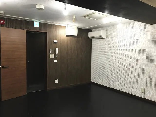 高井戸の居抜き店舗の内装