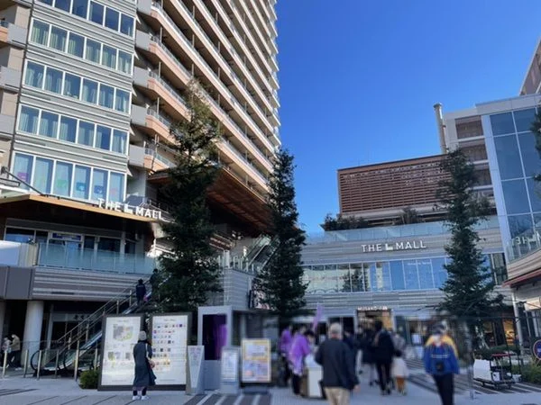 武蔵小山のスケルトン店舗物件の外観