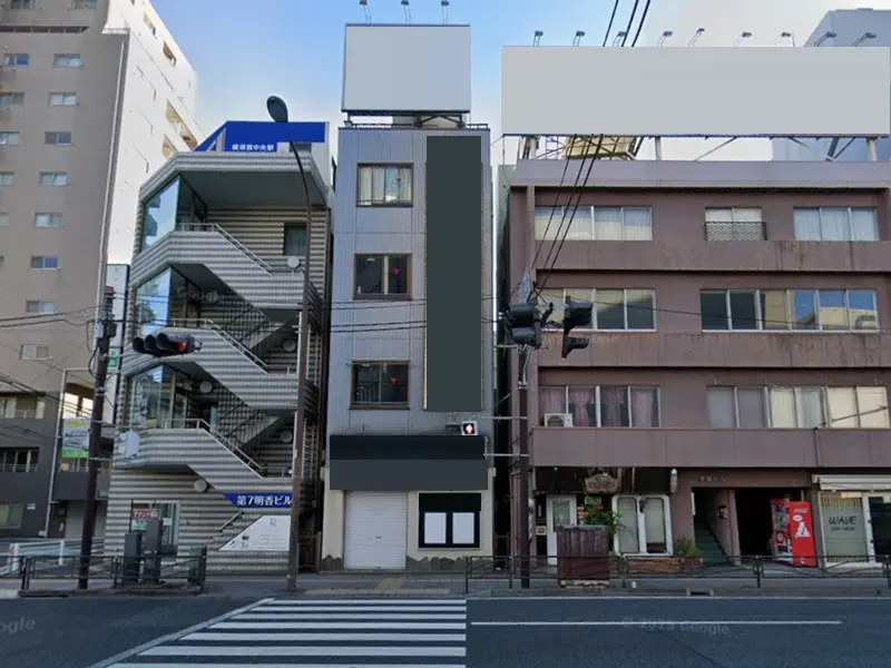 ダイニングバーの居抜き物件の外観