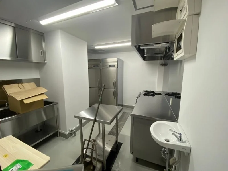 浜町のリース物件の内装