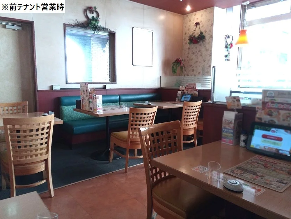 柏のレストラン居抜きの内装