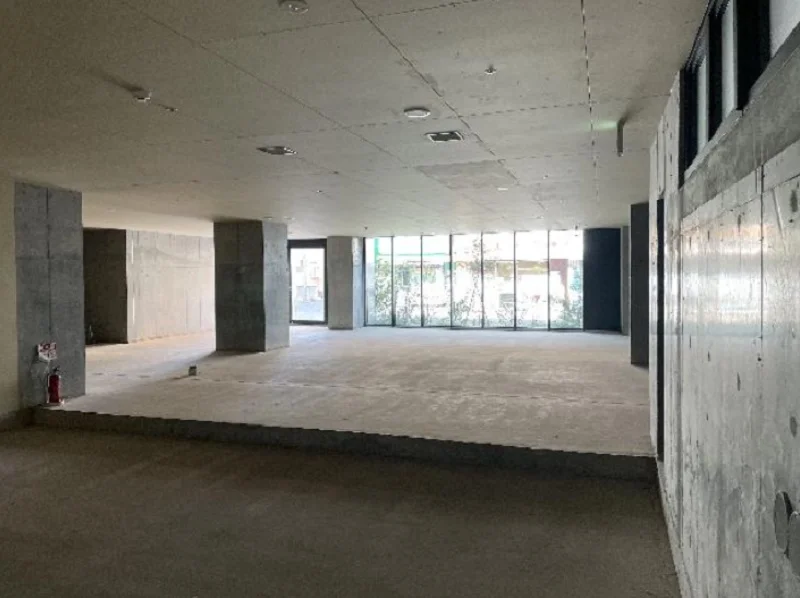 南行徳のスケルトン物件の内装