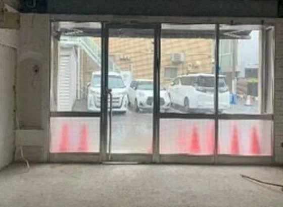 貸店舗(スケルトン)の内装