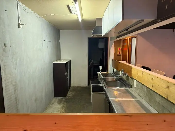 狭山市の定食屋居抜きの厨房