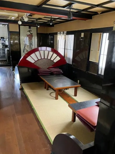 大倉山の居抜き店舗の内装