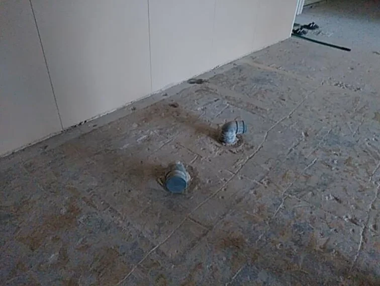 水道橋のスケルトン店舗物件のその他