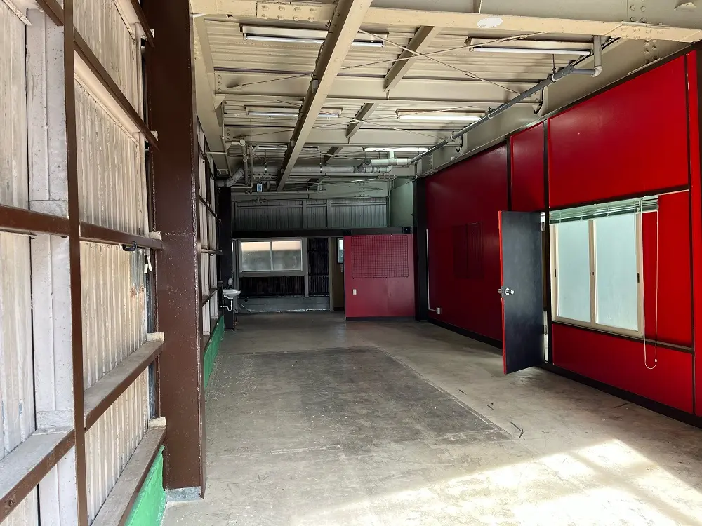 貸店舗(事務所仕様)の内装