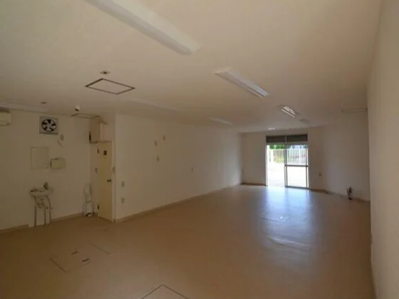 小岩の事務所仕様店舗物件の内装
