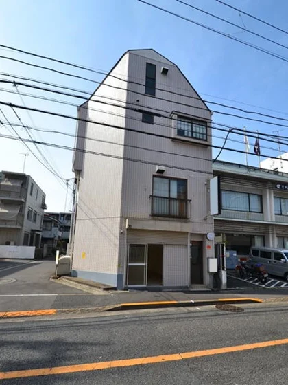 貸店舗(事務所仕様)の外観