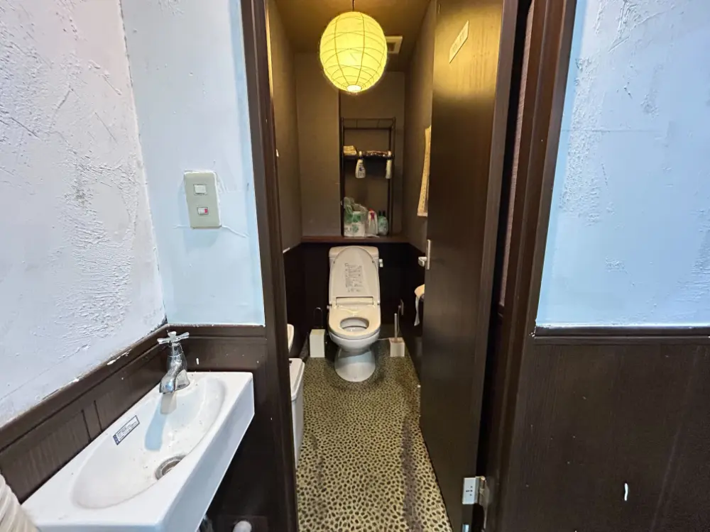 平塚のラーメン居抜きのトイレ