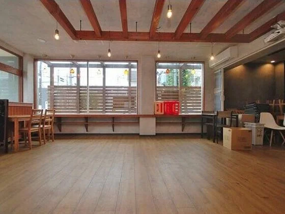 土呂の居抜き店舗の内装