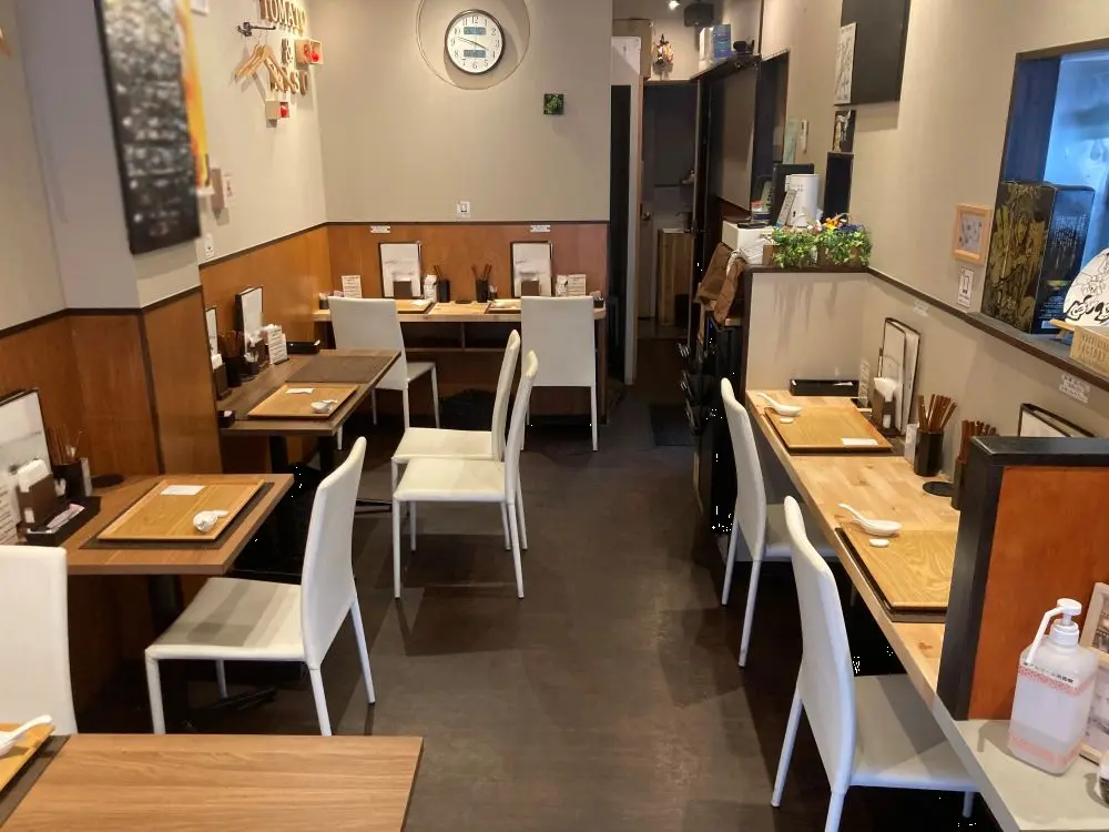 大口のラーメン居抜きの内装