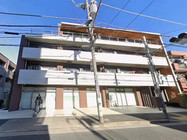 貸店舗(スケルトン)の外観