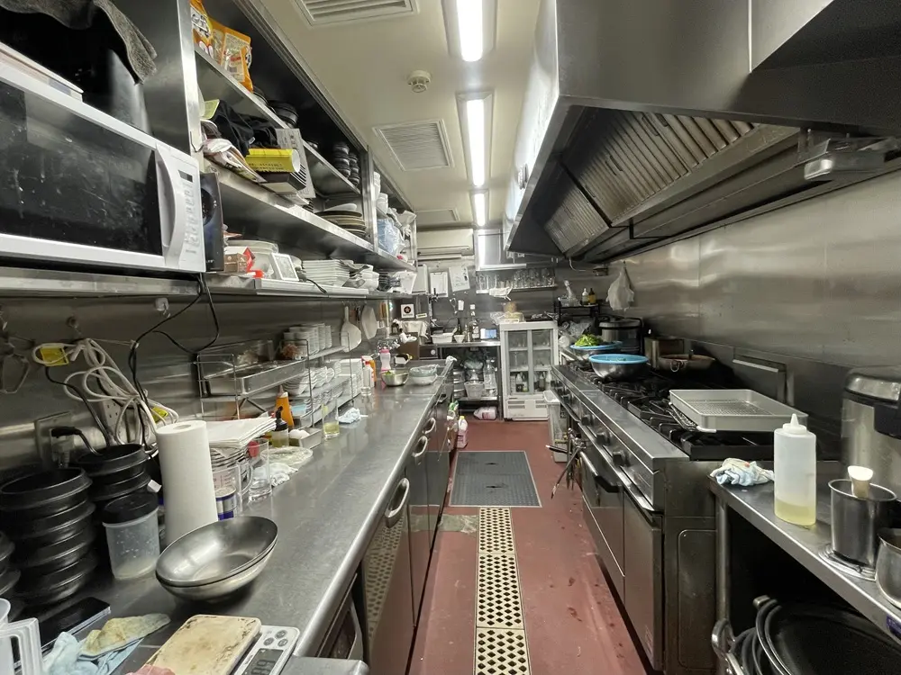 早稲田の居抜き店舗の厨房