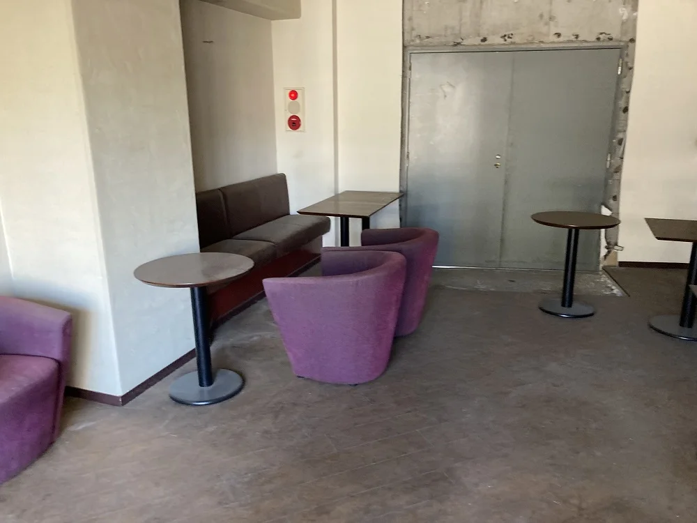 カフェ・喫茶店の居抜き物件の内装