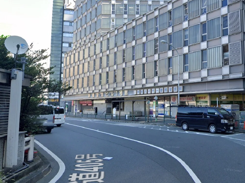 貸店舗(スケルトン)の外観