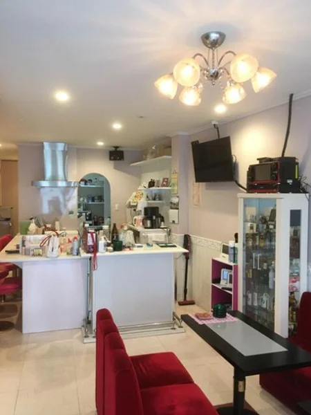 スナック・パブの居抜き物件の内装