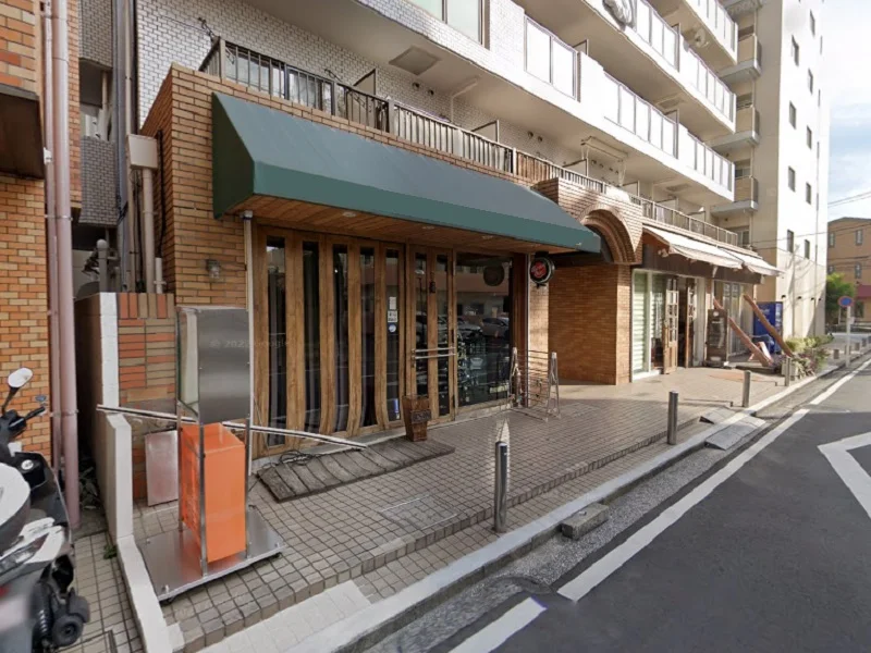 綱島のBAR・ショットバー居抜きのエントランス