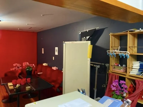 スナック・パブの居抜き物件の内装