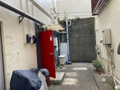 スナック・パブの居抜き物件の内装