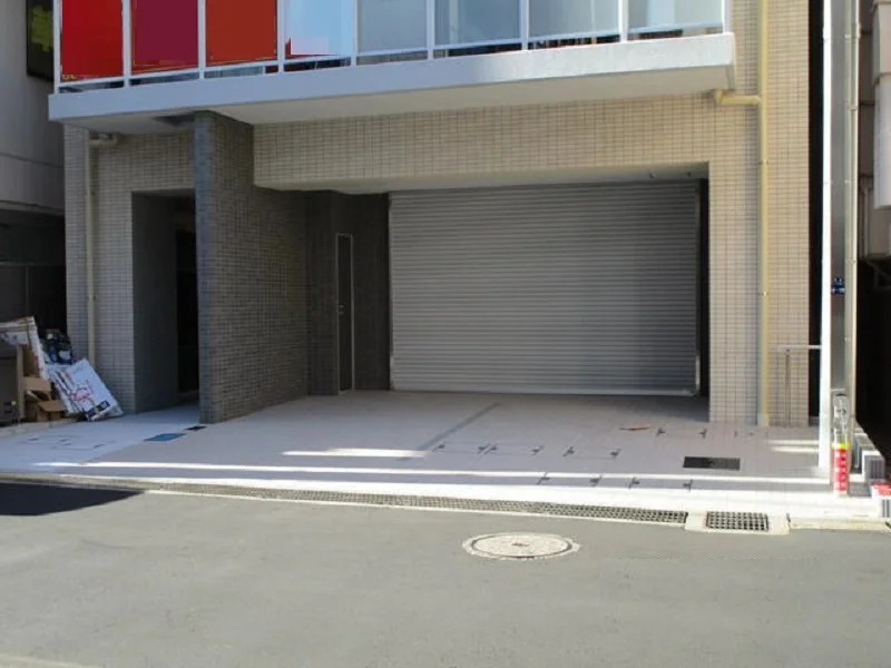 南柏のスケルトン店舗物件の外観