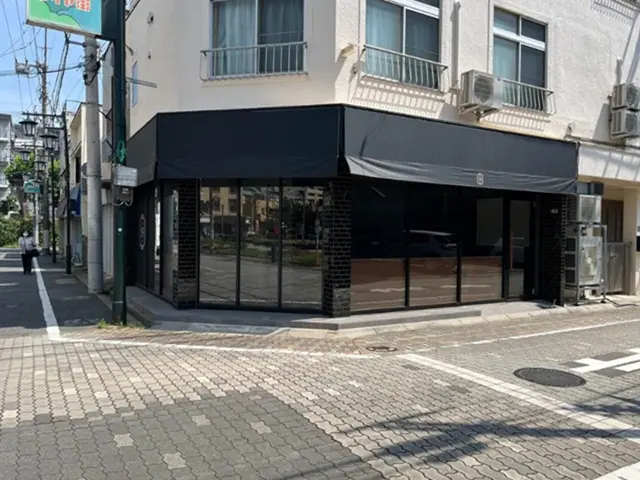 谷保のカフェ・喫茶店居抜きの外観