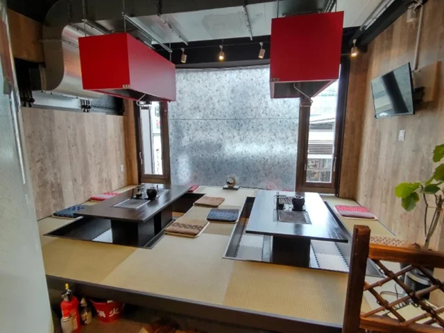 ダイニングバーの居抜き物件の内装