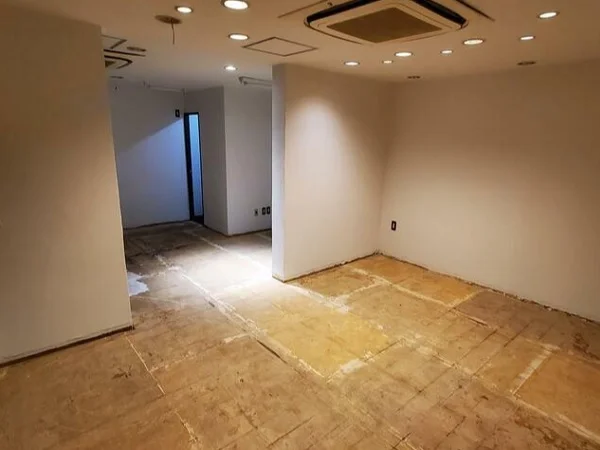 分倍河原の事務所仕様物件の内装