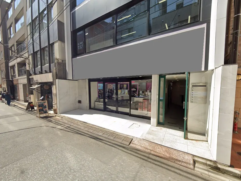 物販の居抜き物件の外観