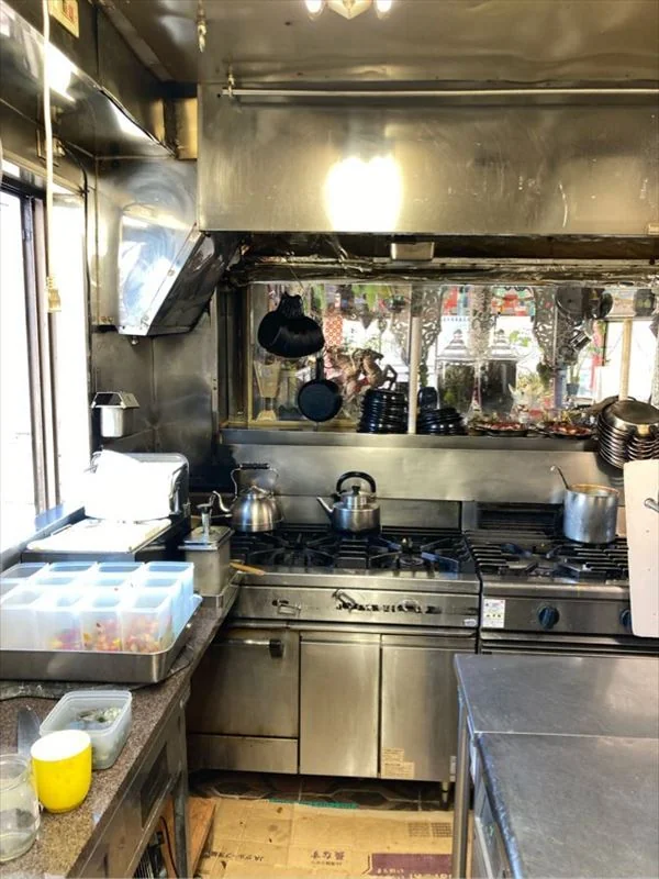 江古田の多国籍料理居抜きの厨房