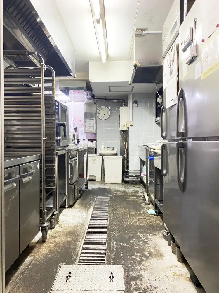 落合の和食居抜きの厨房