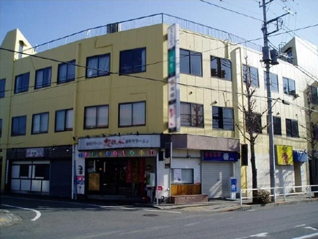 小作のスケルトン物件の外観