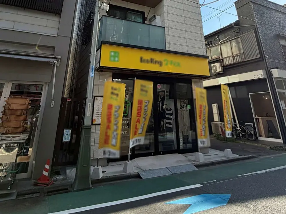 貸店舗(スケルトン)の外観