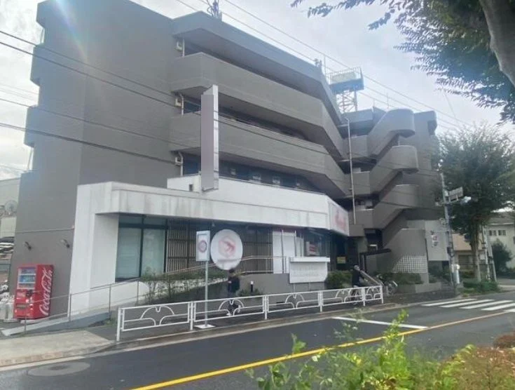 清瀬のスケルトン物件の外観