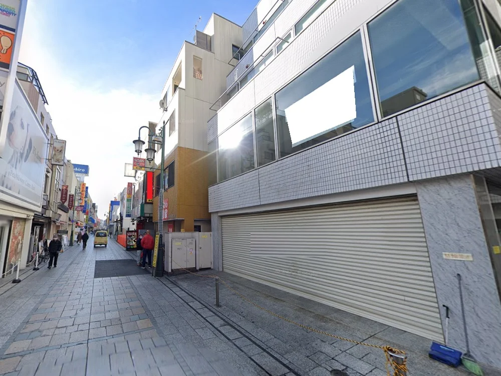 本川越のスケルトン店舗物件の外観