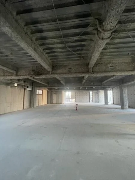 南柏のスケルトン物件の内装