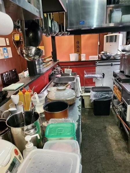 蓮田のラーメン居抜きの内装