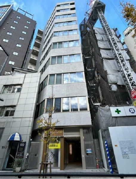 貸店舗(スケルトン)の外観