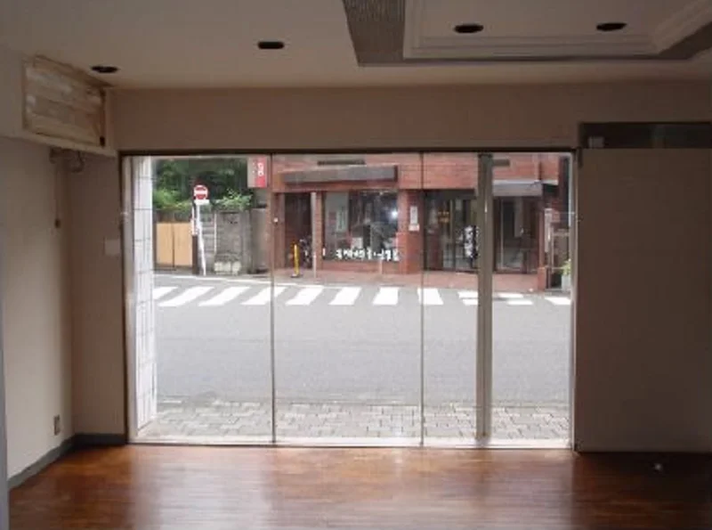 国立の事務所仕様物件の内装