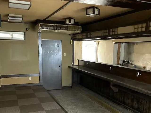 居酒屋の居抜き物件の内装