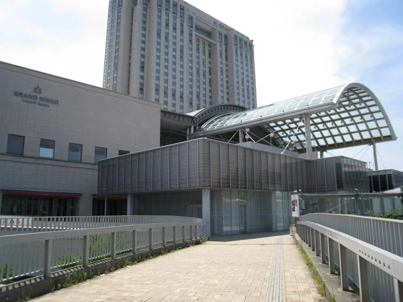 台場の居抜き店舗の外観